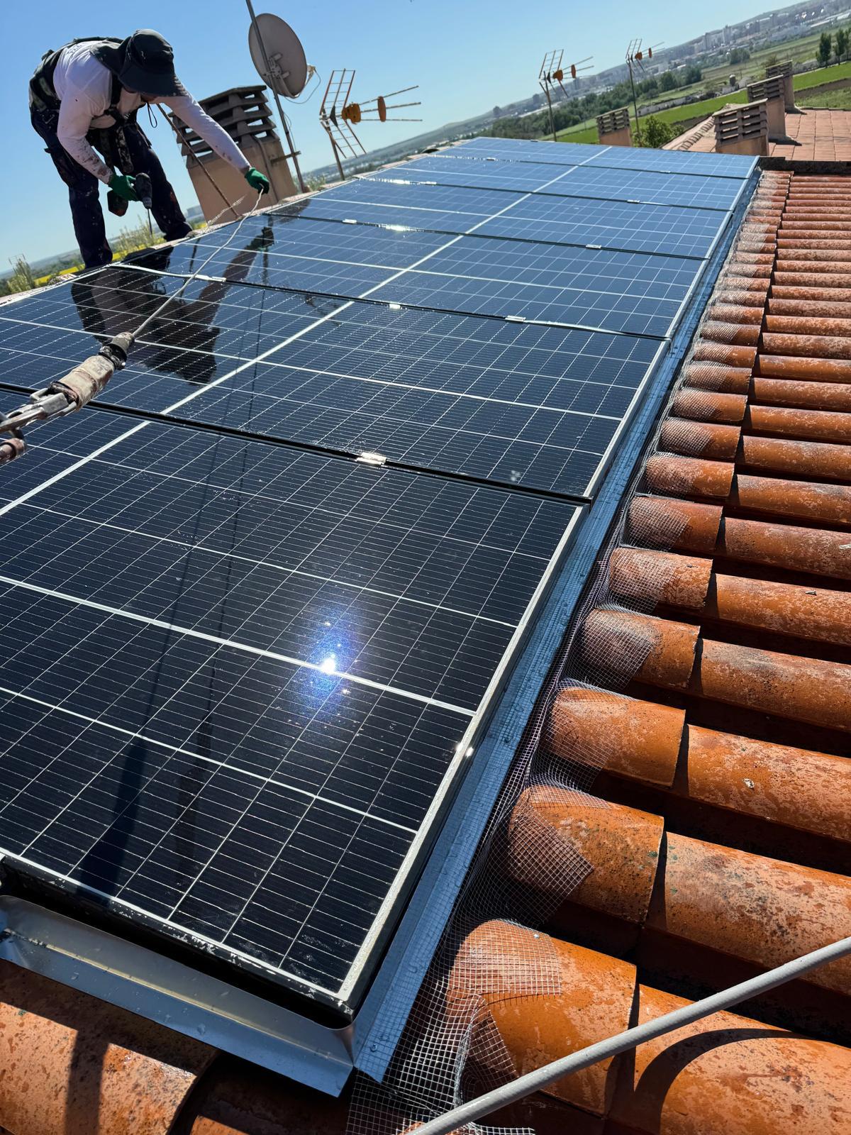 mantenimiento placas solares toledo